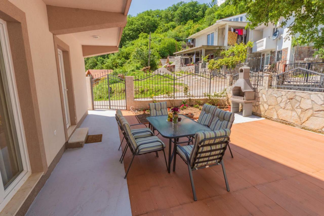 Villa Sunny Hill บุดวา ภายนอก รูปภาพ
