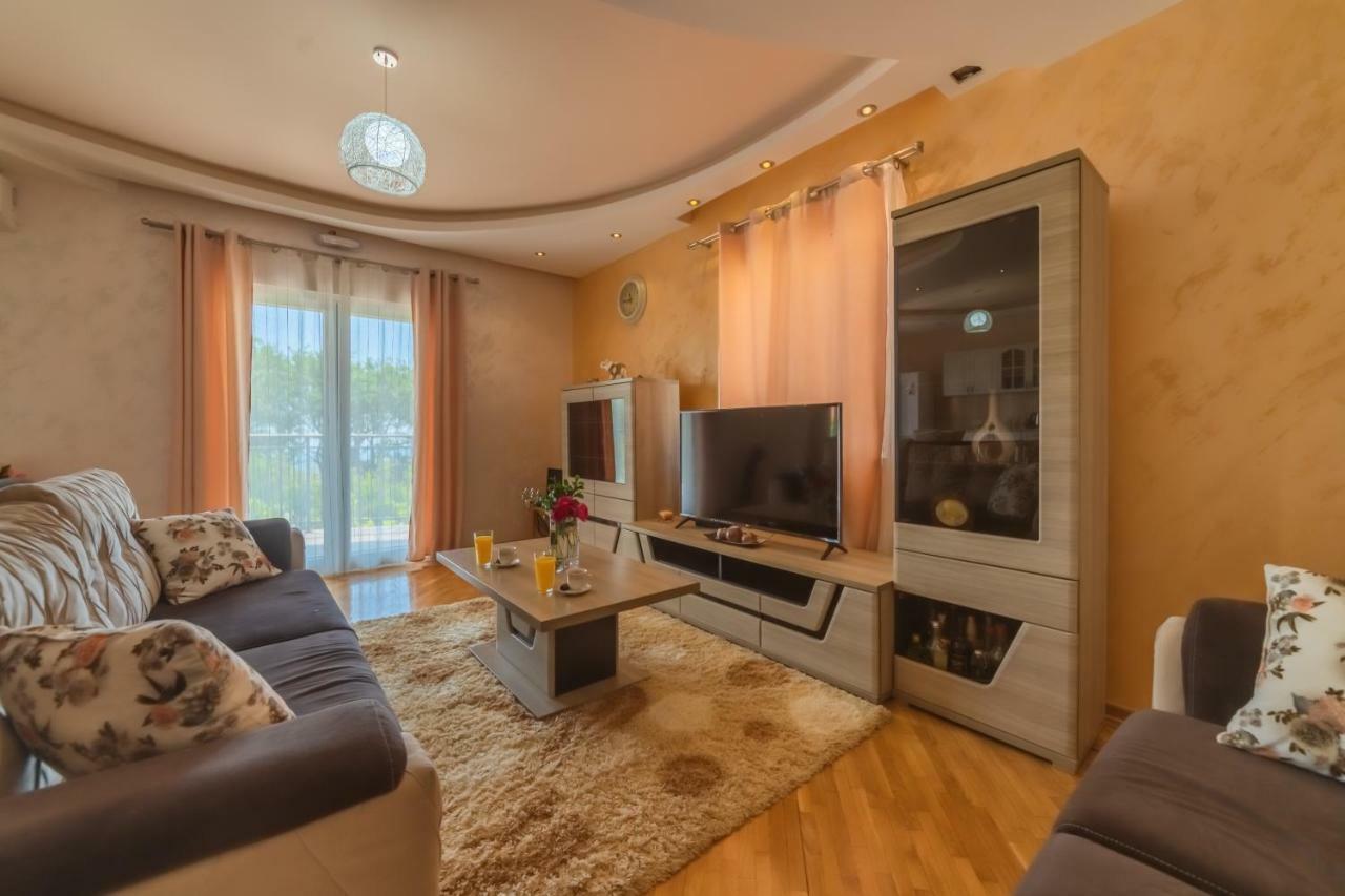 Villa Sunny Hill บุดวา ภายนอก รูปภาพ